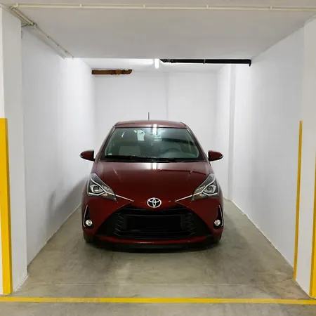 Elegant 1br Free Parking Near Metro And Dom Luis I Апартаменты *