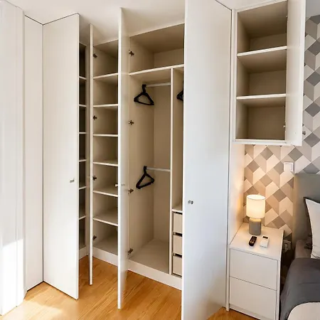 アパート Elegant 1br Free Parking Near Metro And Dom Luis I *